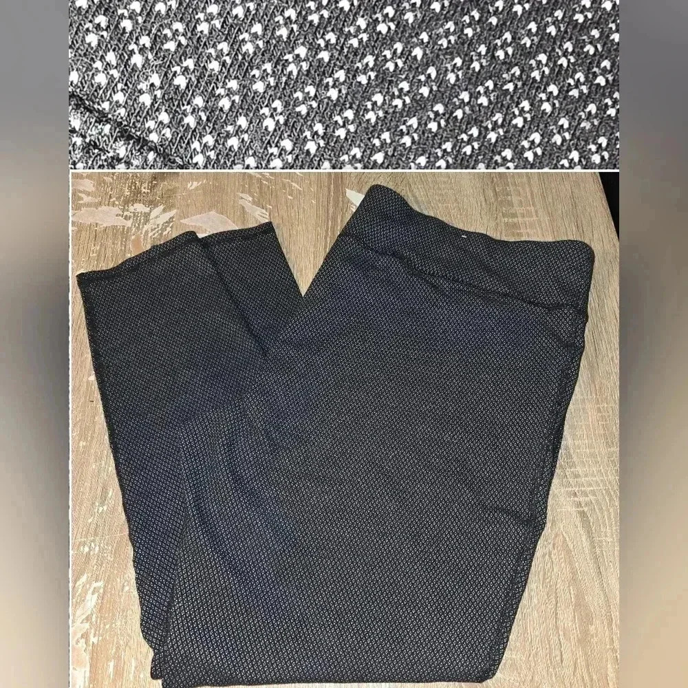 GapFit Gap Fit Printed Black & White Stretch Leggings Cropped Capri Women's XXL